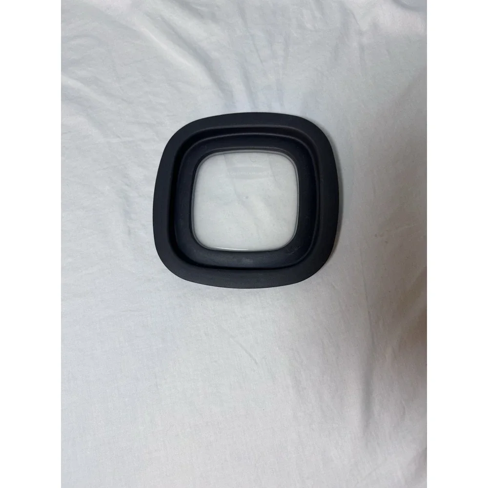 Rubbermaid Premier 10M3M4 Grey Square Replacement Lid Clear Window 7